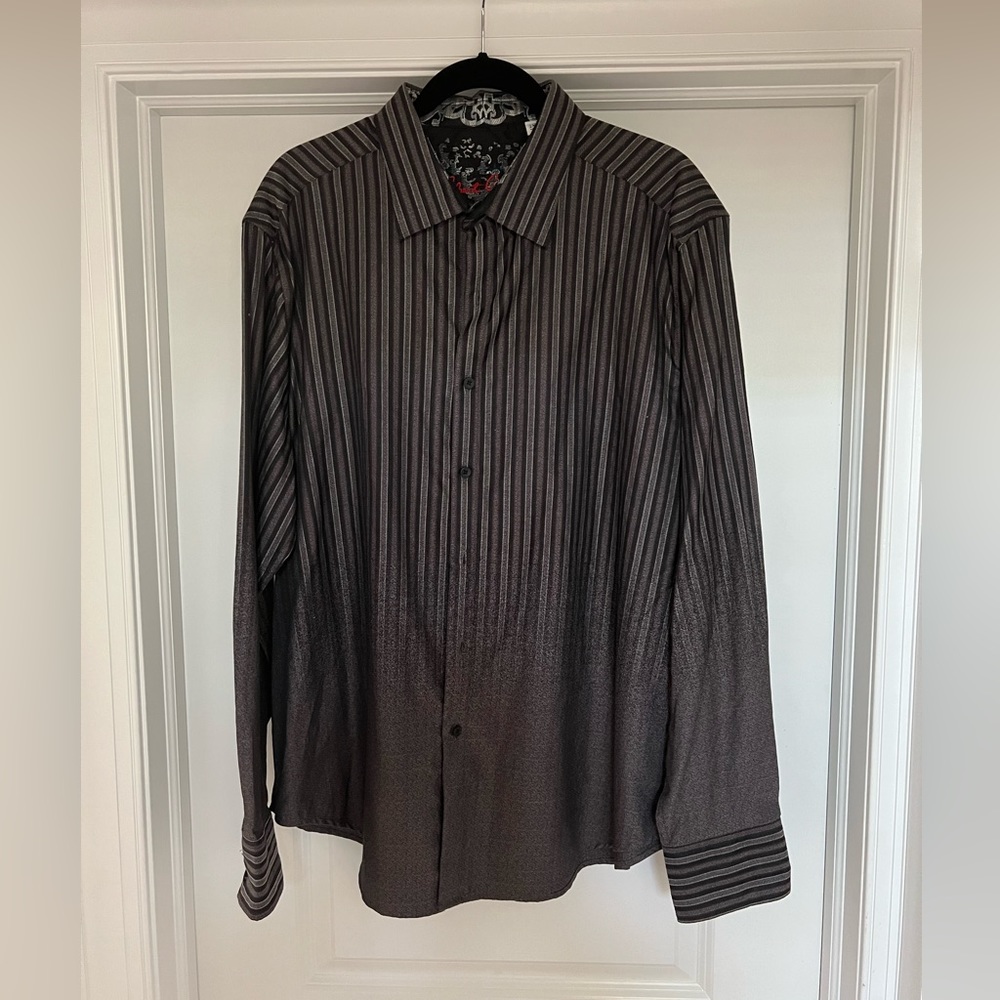Robert Graham Long Sleeve